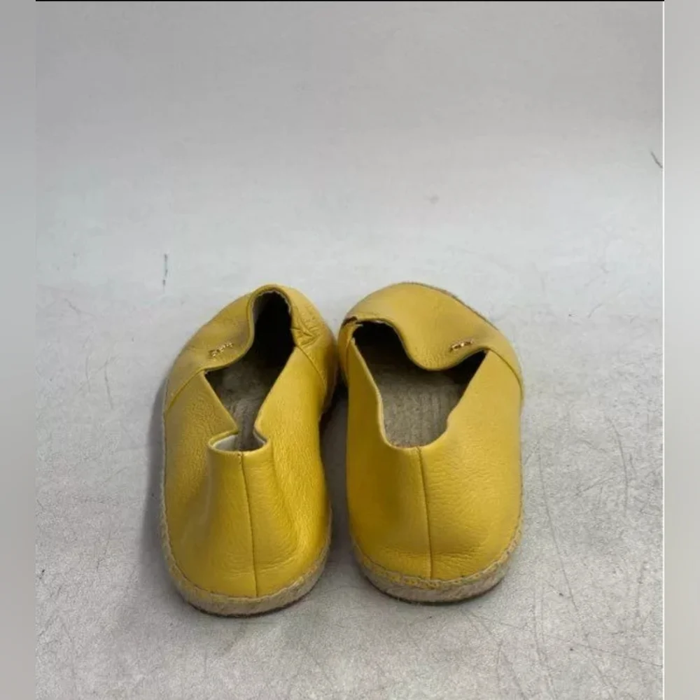 Michael Kors MK Hastings Size 7.5 Pebble Leather Yellow Slip On Espadrilles